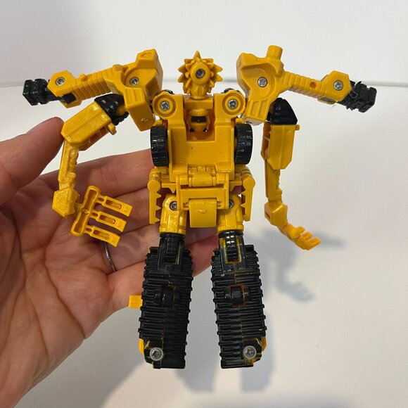 Vintage Transformer Transforming Yellow Bull Dozer Consturction Action Figure - Picture 2 of 11